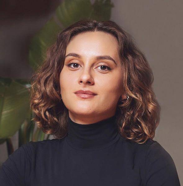 Marija Brasnic - Art Director / Brand Designer / Webdesigner