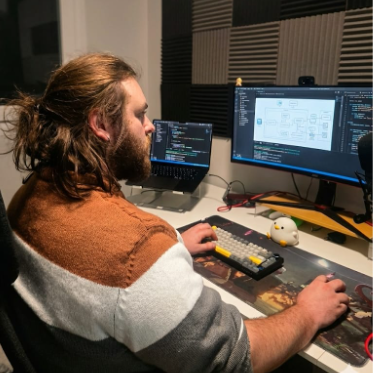 Carlos Z. - Fullstack Engineer
