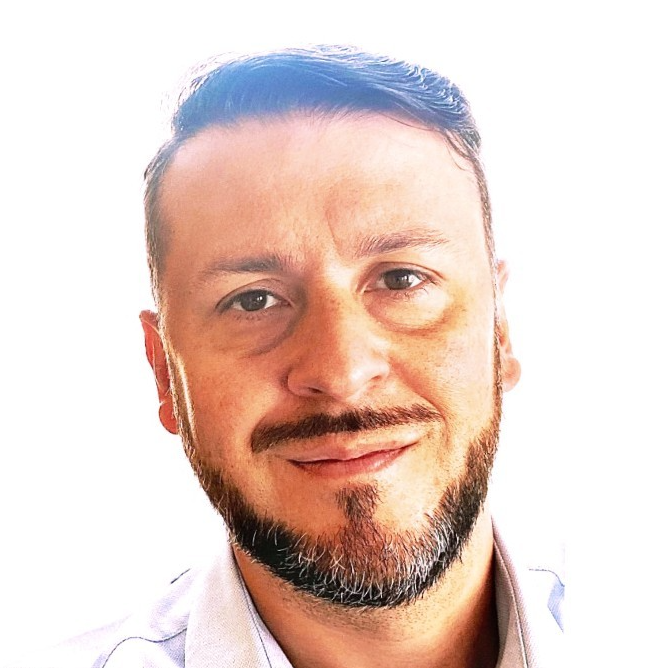 Patrick  - Interim COO & Operations Leader | Finance sector · Telco
