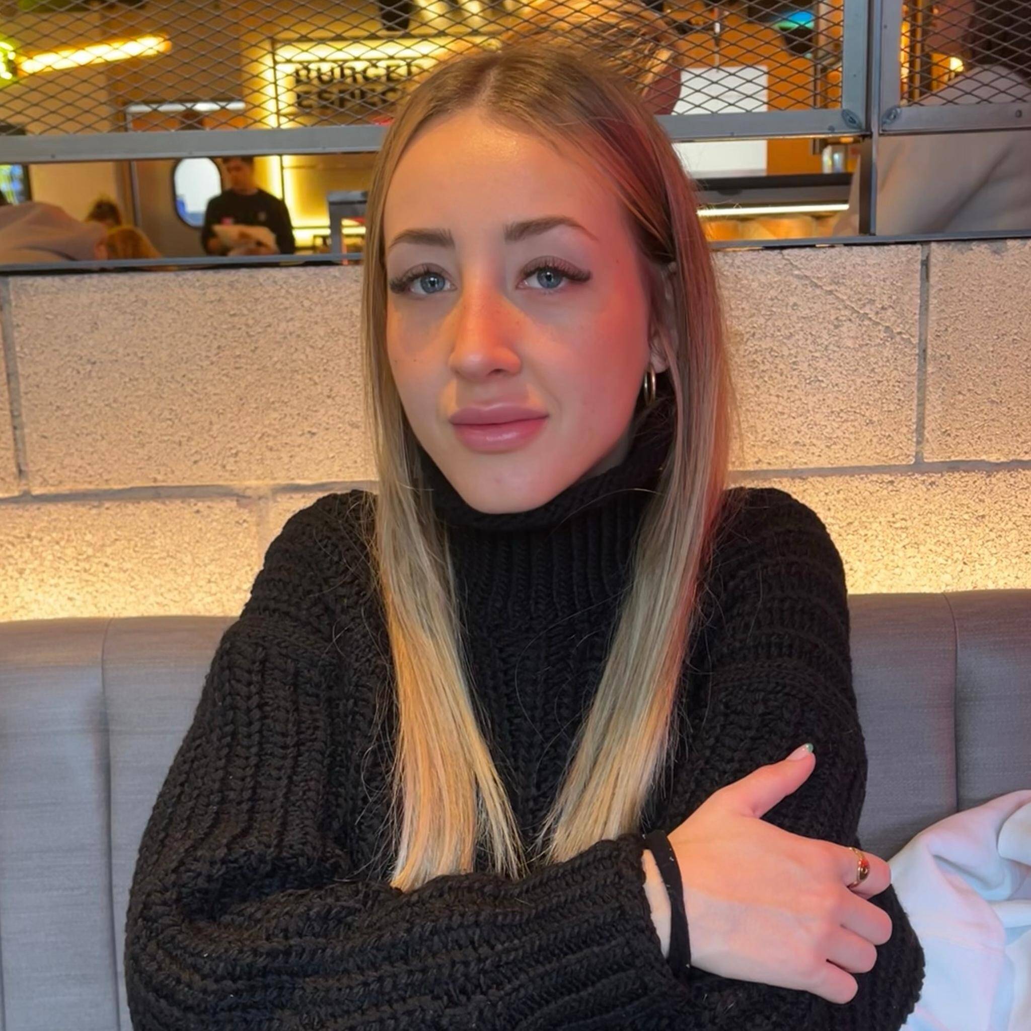 Alba Casanou Laborda - Community Manager | Redes sociales | Copy creativo