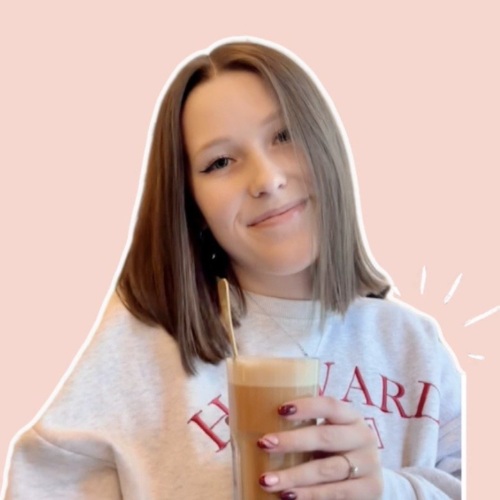 Erine Lardin - Community Manager | Créatrice UGC
