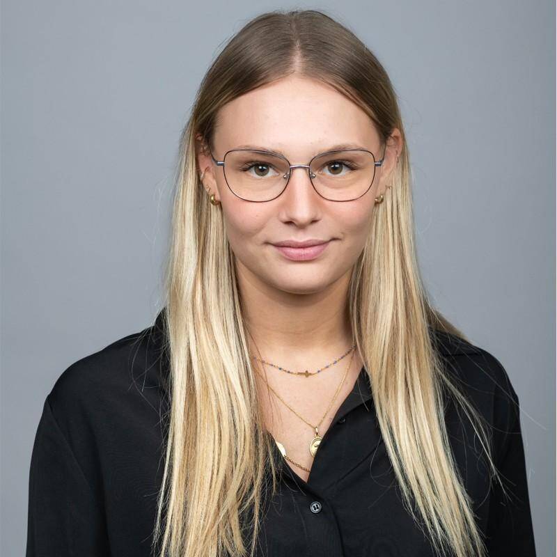 Elisa Rudelle - Marketing Digital