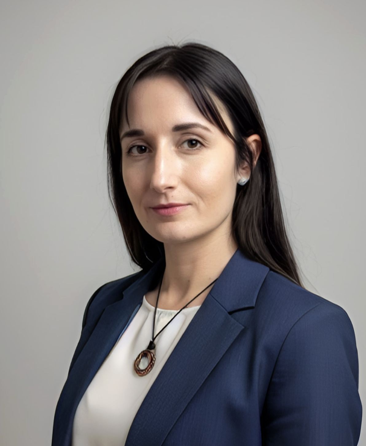 Annabella K. - Senior AI Engineer