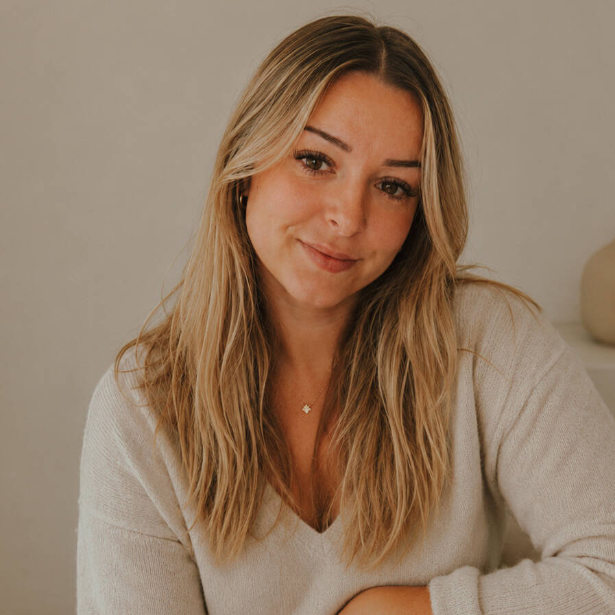 Julie Casas - Community manager & Social Media / Communication