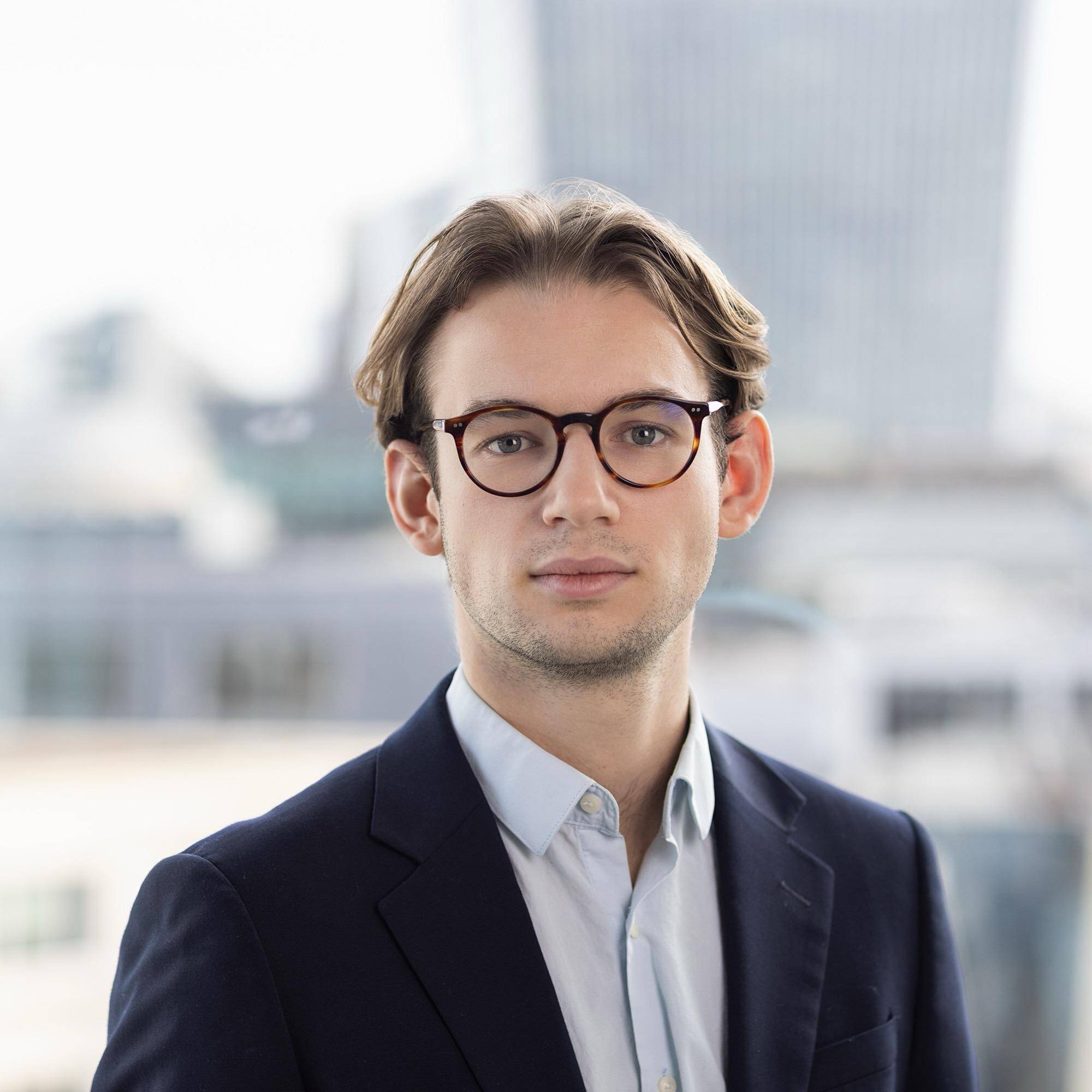 Maxime  - M&A and Fundraising - ex Rothschild & Co