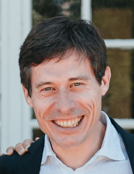 Vincent  - Agile coach & facilitator - Project director