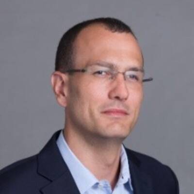 Stéphane  - Transformation & Strategy Consultant