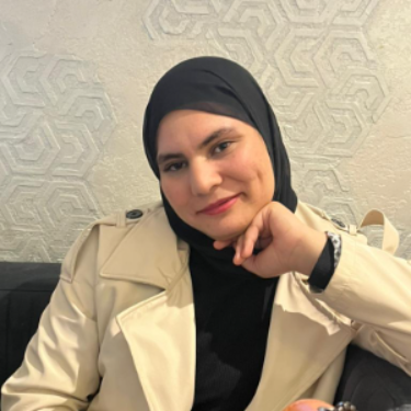 Ilham Elmattichi - Data Analyst | Python, SQL & Machine Learning,Deve