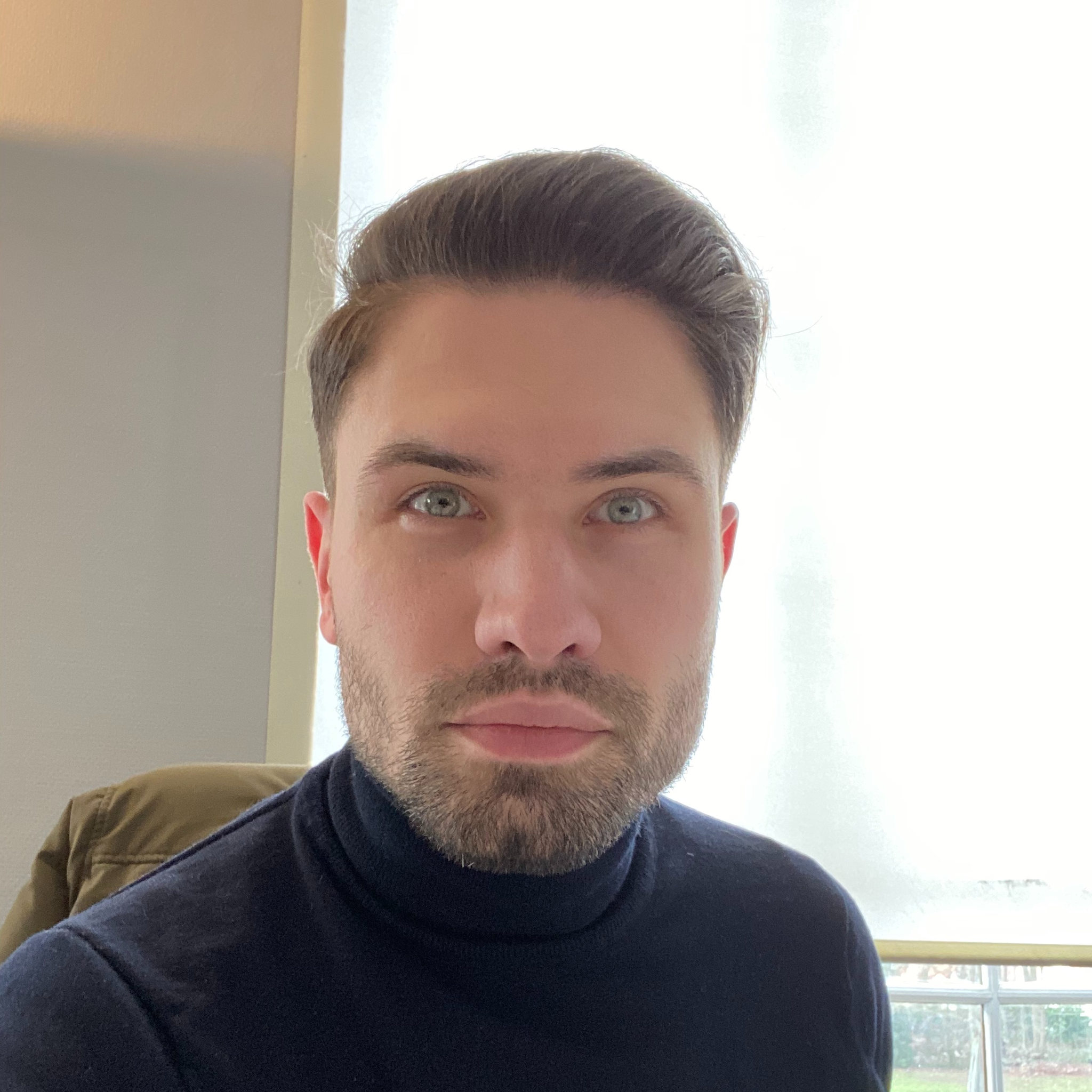 Anton S. - Head of Growth & AI Specialist