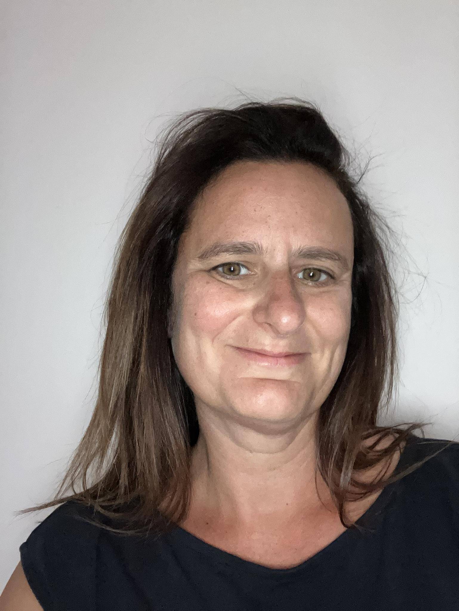 Emilie Ripert - Support multitâches en marketing opérationnel