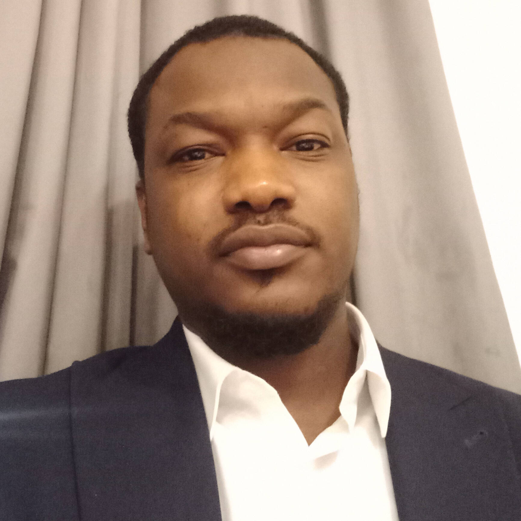 Yannick M'Bra - Formateur en probabilités et statistiques