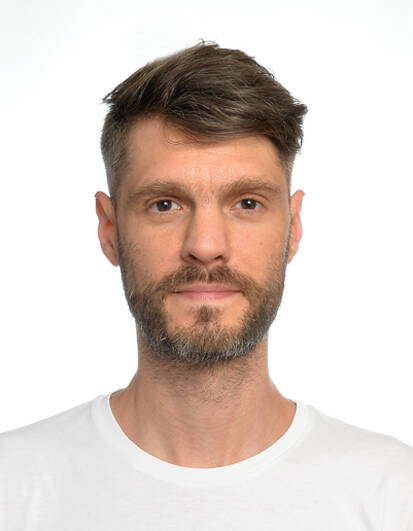 Aleksandar Ilic - AI-Augmented Project and Operations Manager