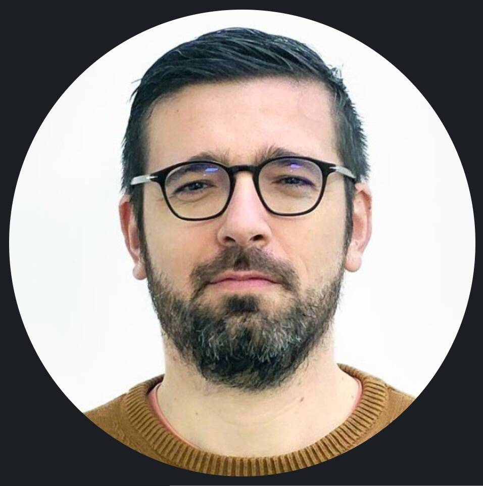 Romain Bianzani - Développeur web backend frontend
