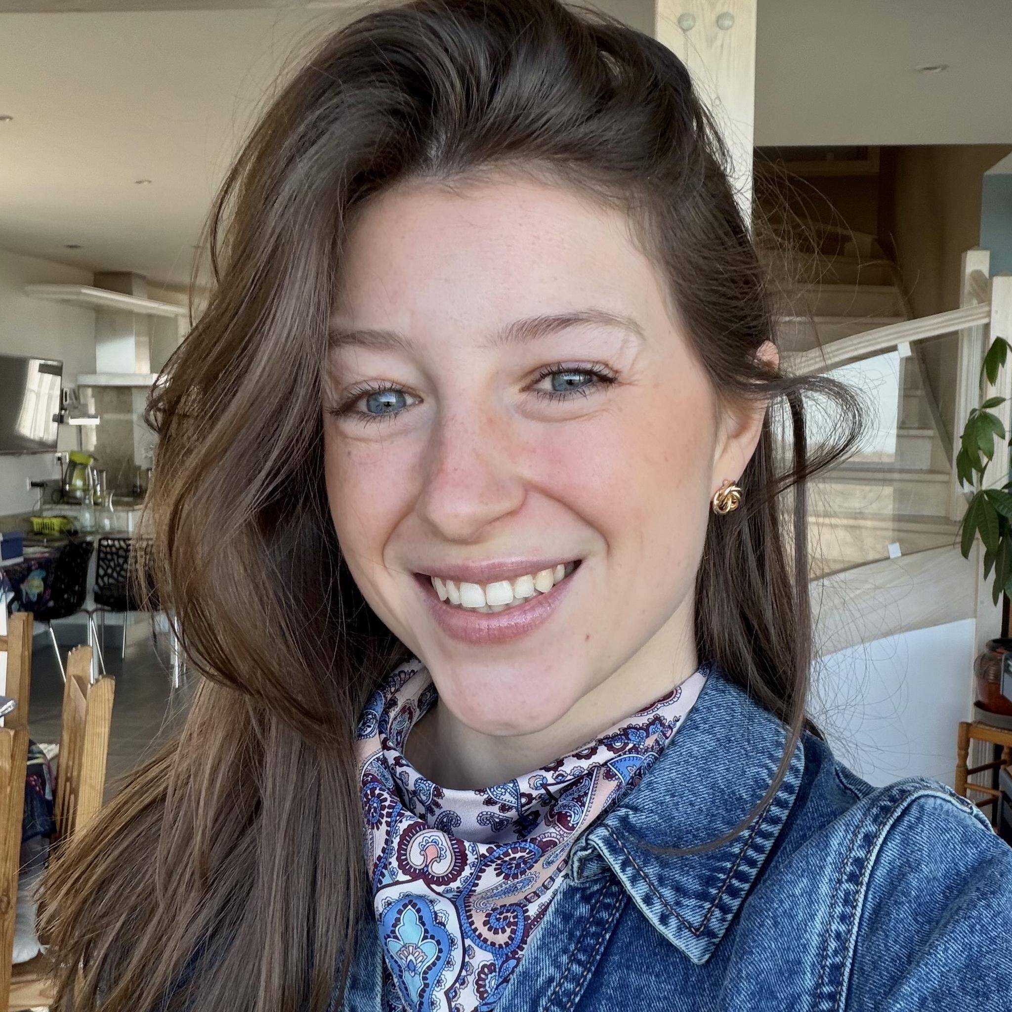 Mélinda Saint-Paul - Community Manager | Création de contenu