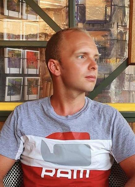 Jeremy  - graphiste designer