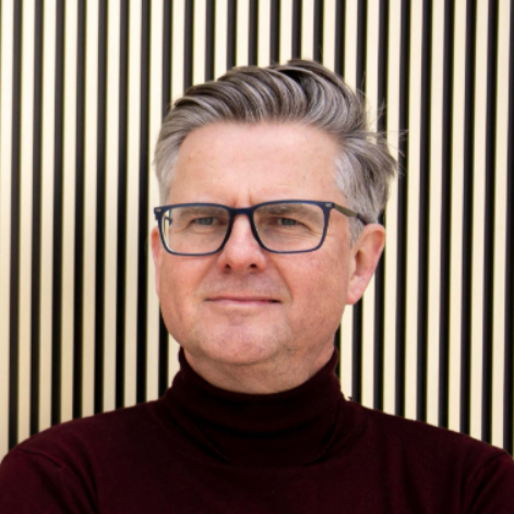 Michael Lee - Change & Communications Consultant