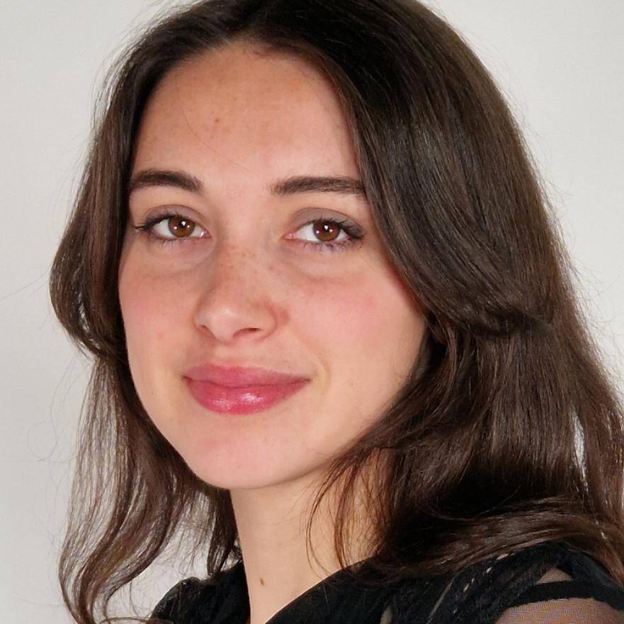 Tess Servoise - Designeuse de service 