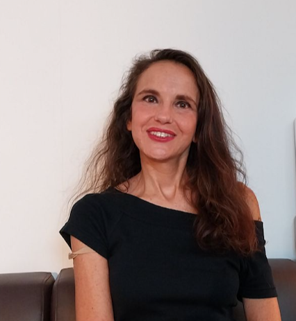 Celia Mores