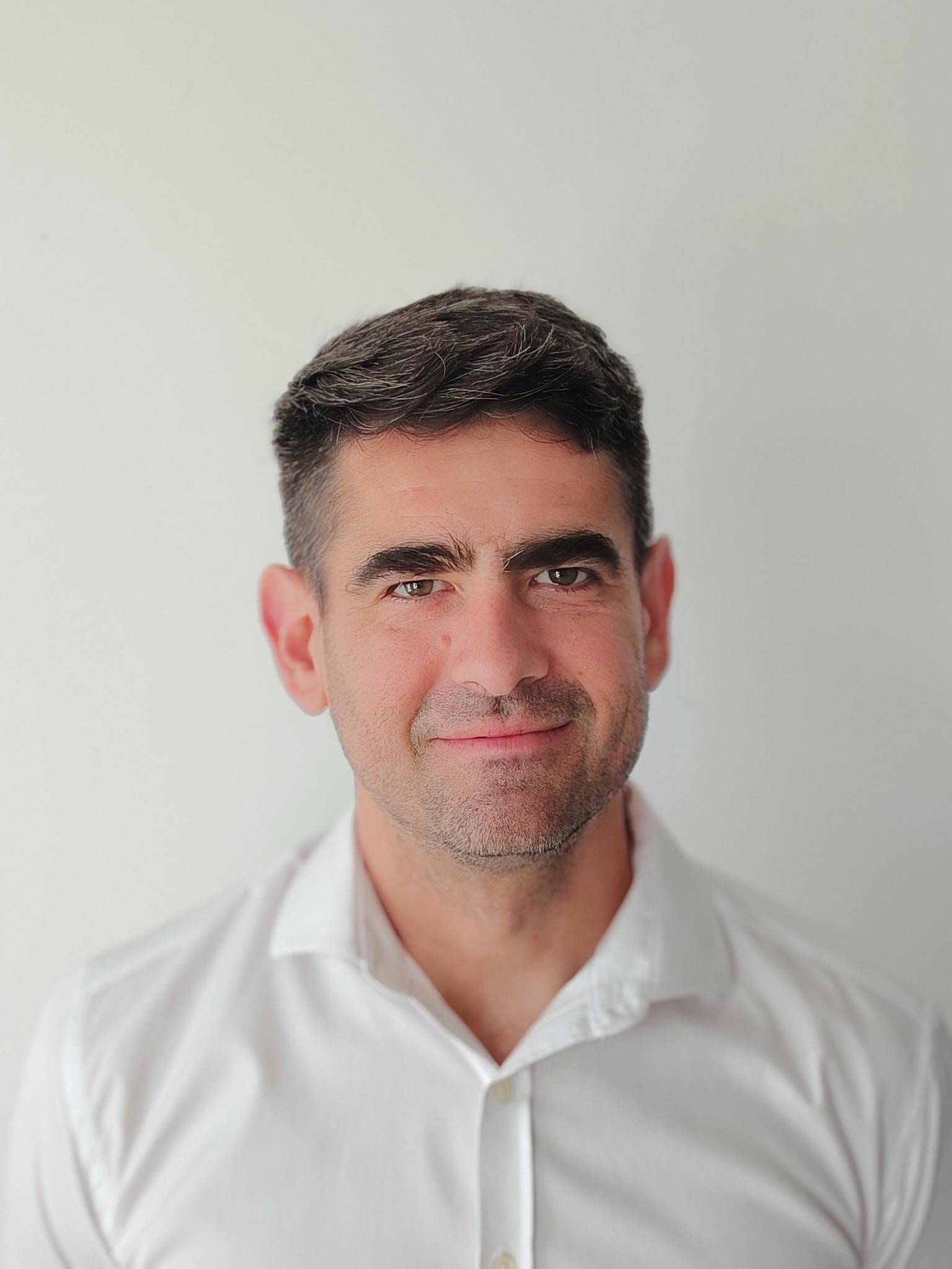 Adrien Brémond - Architecte cloud - FinOps