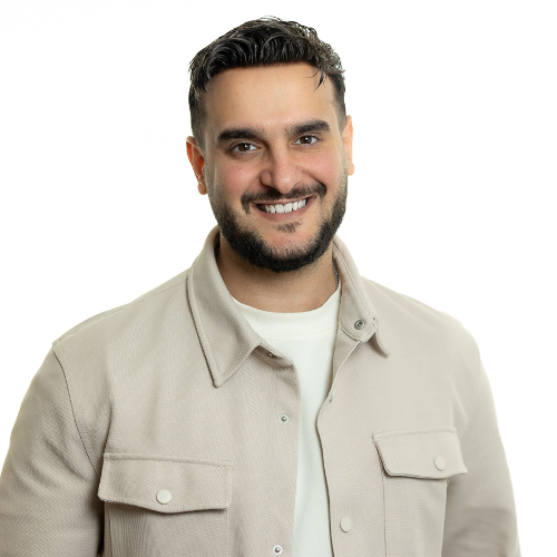 Farzad Castle - AI & Software Developer | Technical Product Owner