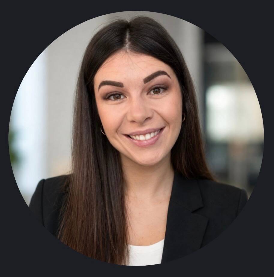Maeva C. - Data + Design | Analyse & Présentations efficaces