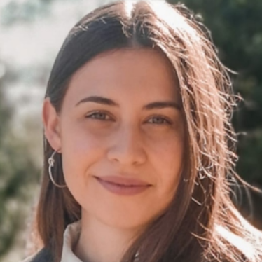Ana Moya - Desarrolladora back-end con Laravel