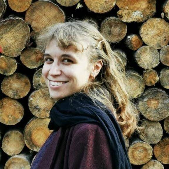 Zoë W.