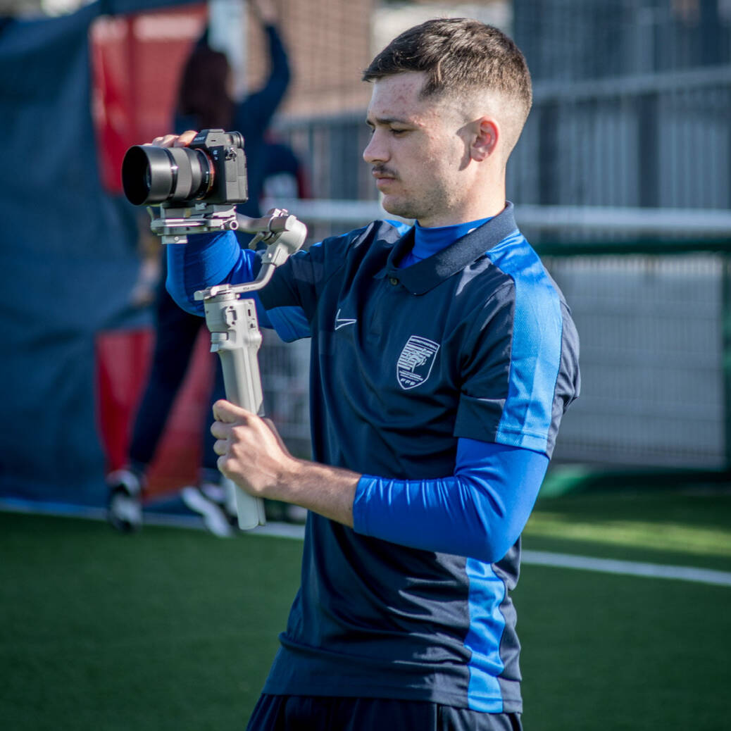 Romain Portela - Créateur de contenu photo, vidéo & design