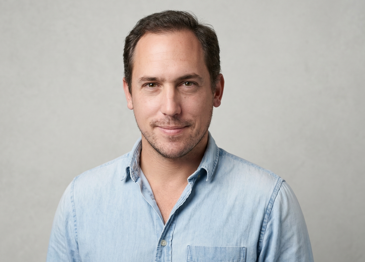 Eric Declerck - Expert E-commerce & IA | Ex-LVMH & Accor