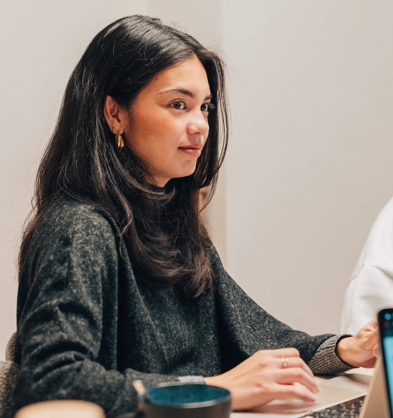 Charlotte D. - Social Media Strategist & Communication Digitale