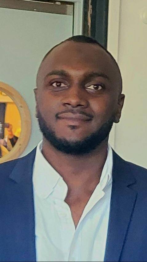 Mohamed Soilahoudine - Assistant Administratif Digital et chargée client