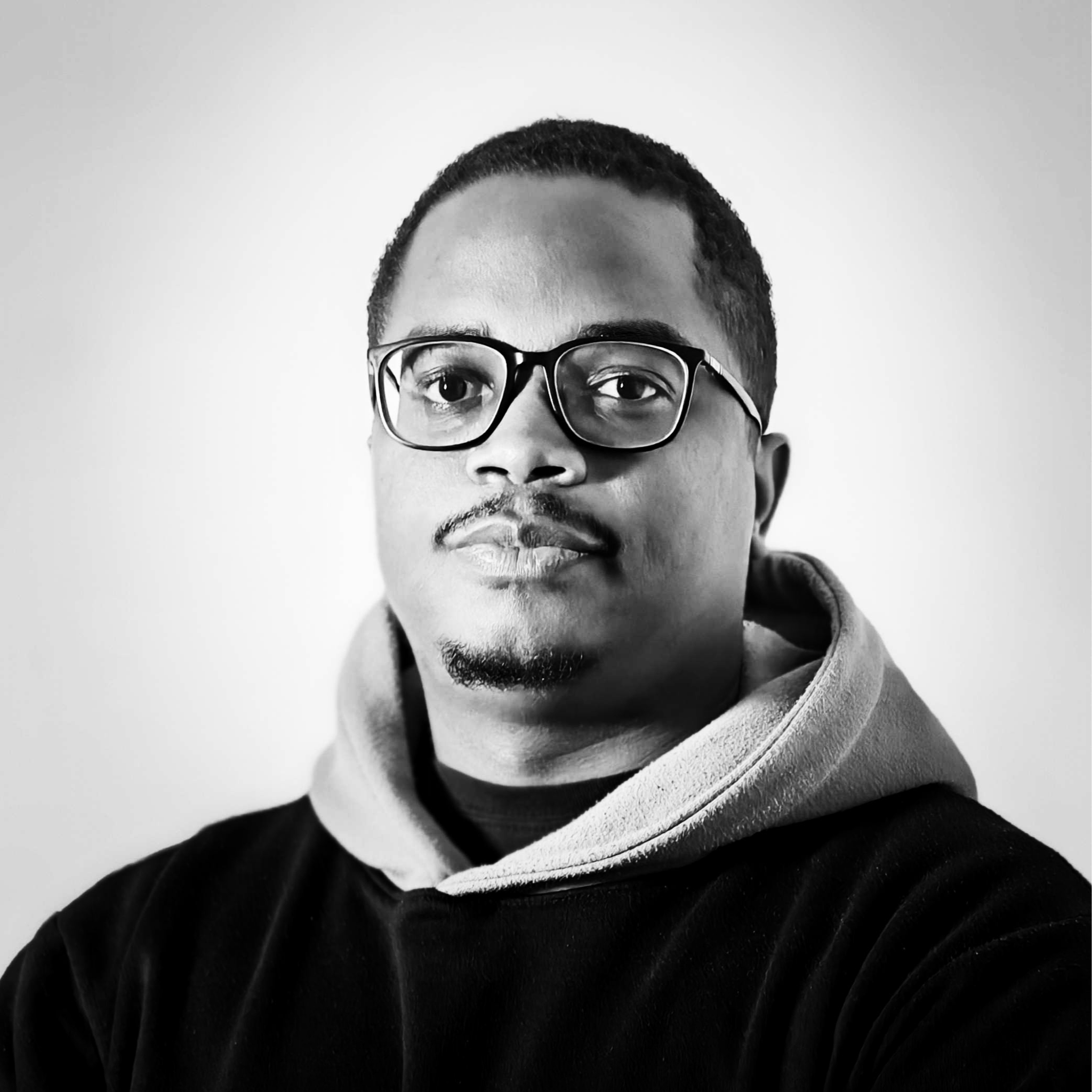 Pape Demba G. - E-learning💻 Graphisme ✒️ Vidéo 🎥