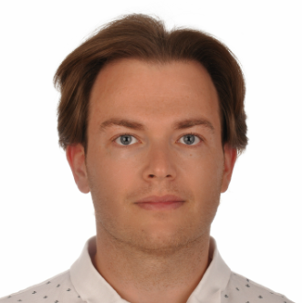 Patryk Kubsik - AI Governance Manager