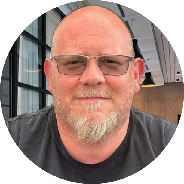Liefwin Luyckx - Strategy & People Management 