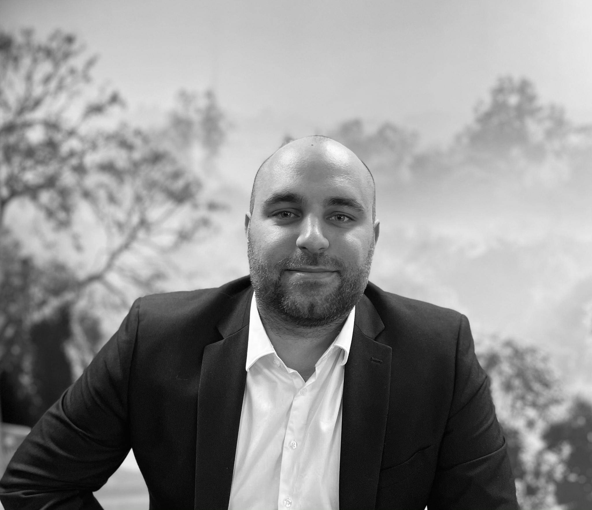 Julien M.