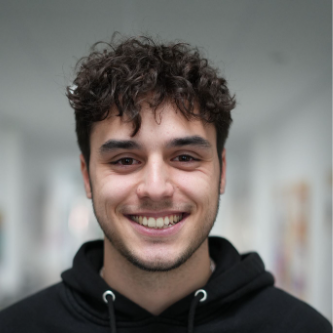 Ozan Bayram - vidéaste - cadreur - monteur