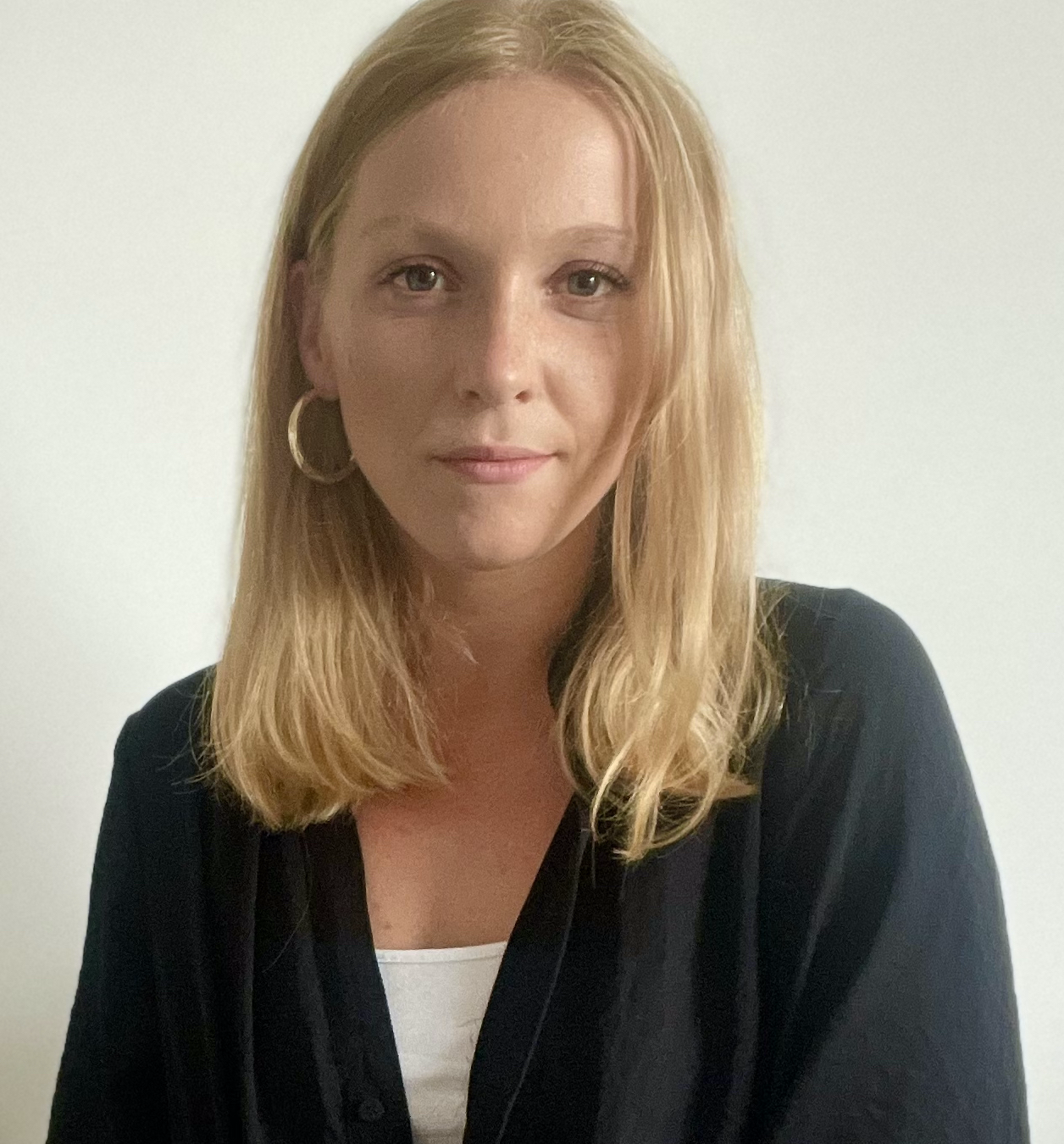 Nelly Odin
