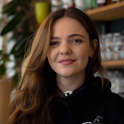 Julie Payot