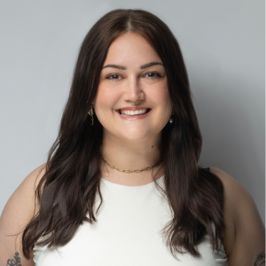 Lisa R. - Grafik Designerin & Event Managerin