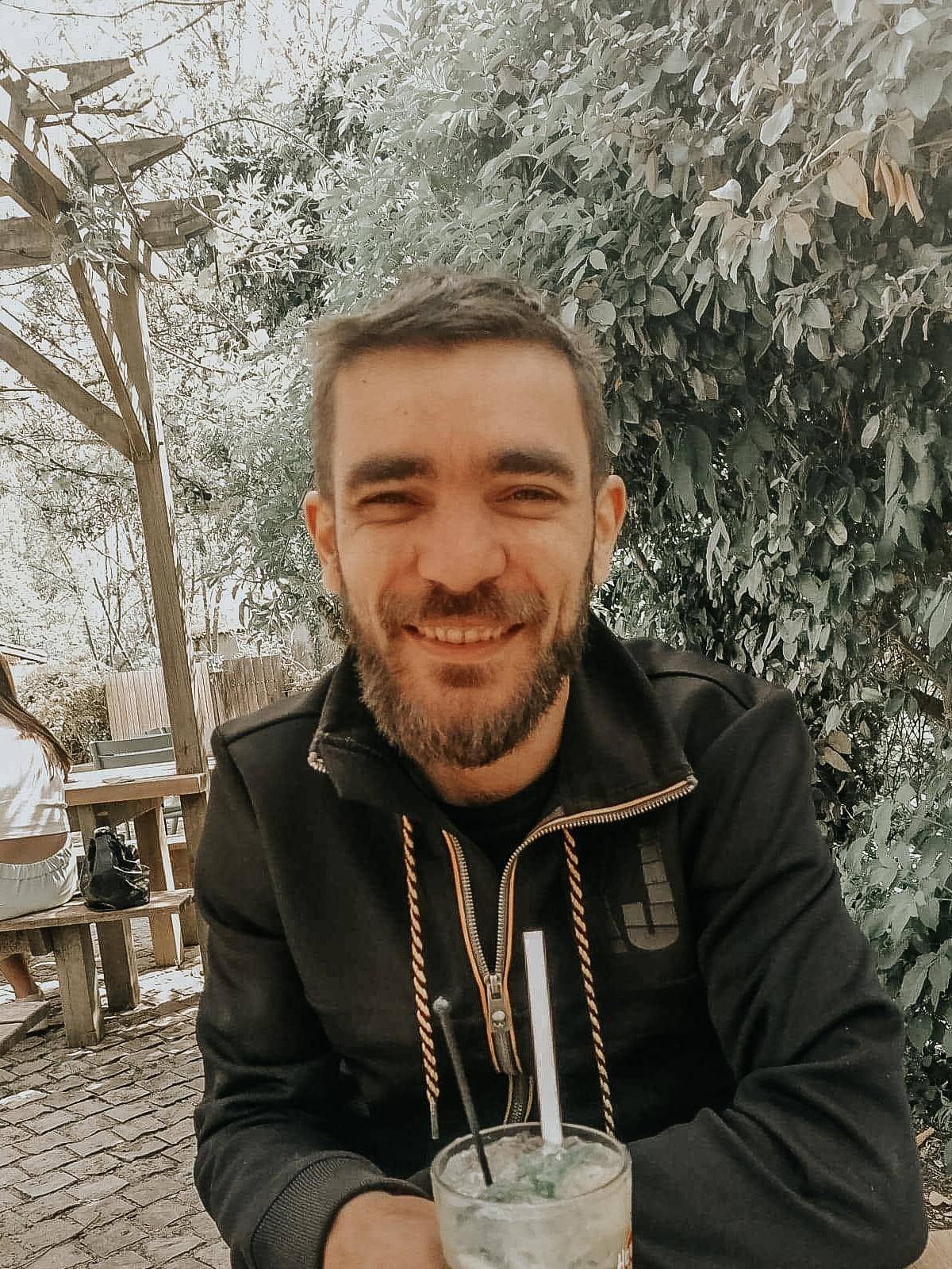 Anthony Avril