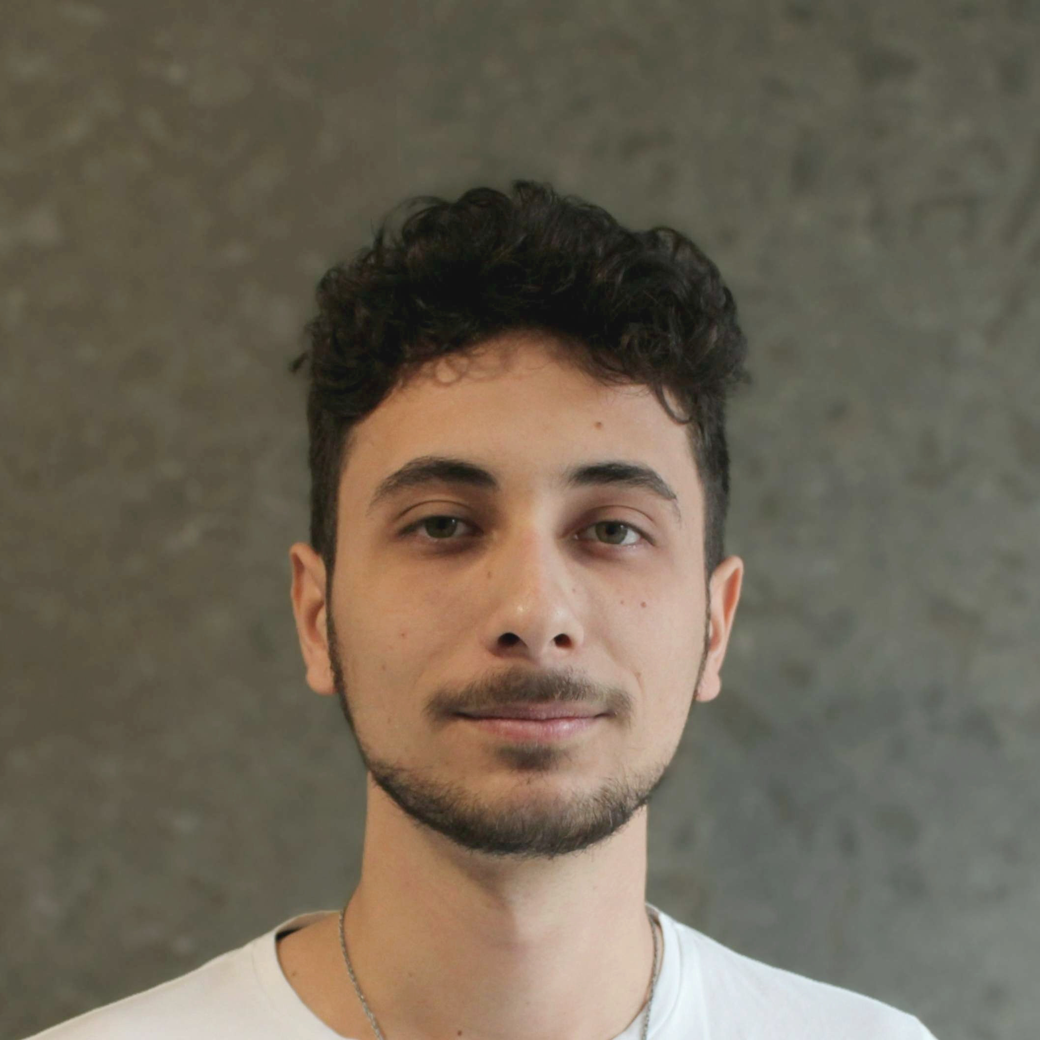 Enzo Poli - Game Designer – Game Feel Programmer