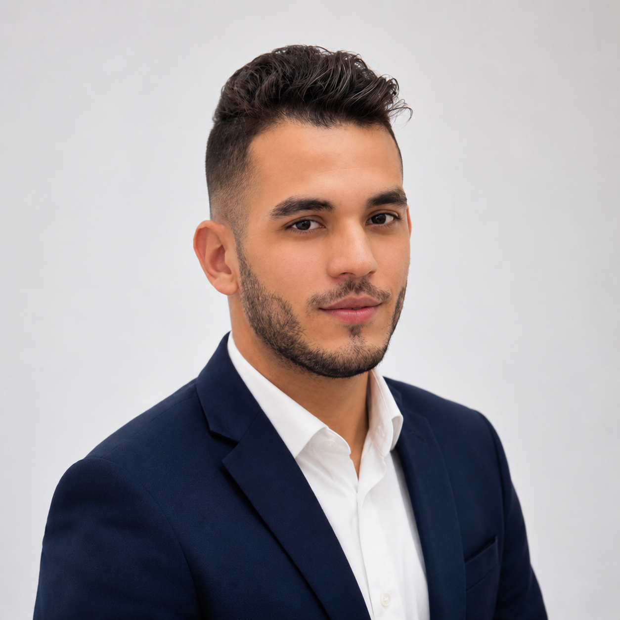 Amine A. - Product Manager | MBSE System Engineer & DataViz