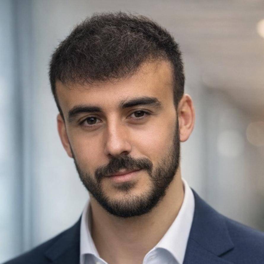 Ghofrane I. - Senior Software Engineer