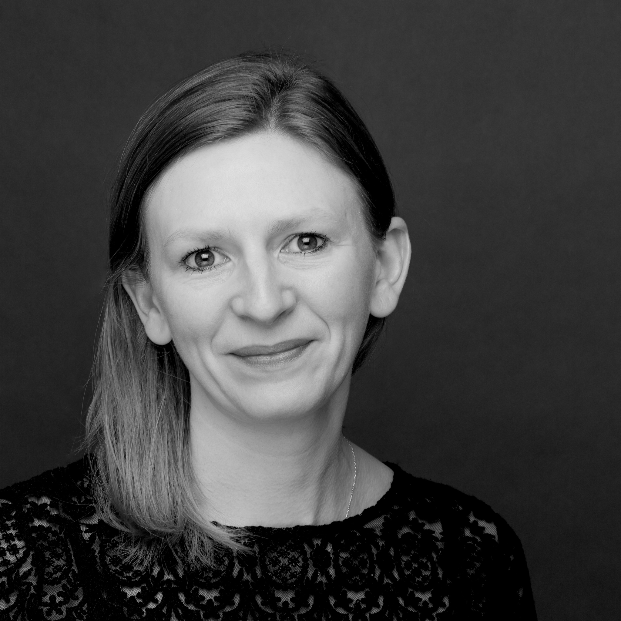Perrine Dewally - Marketing, Growth et IA | Experte Clay