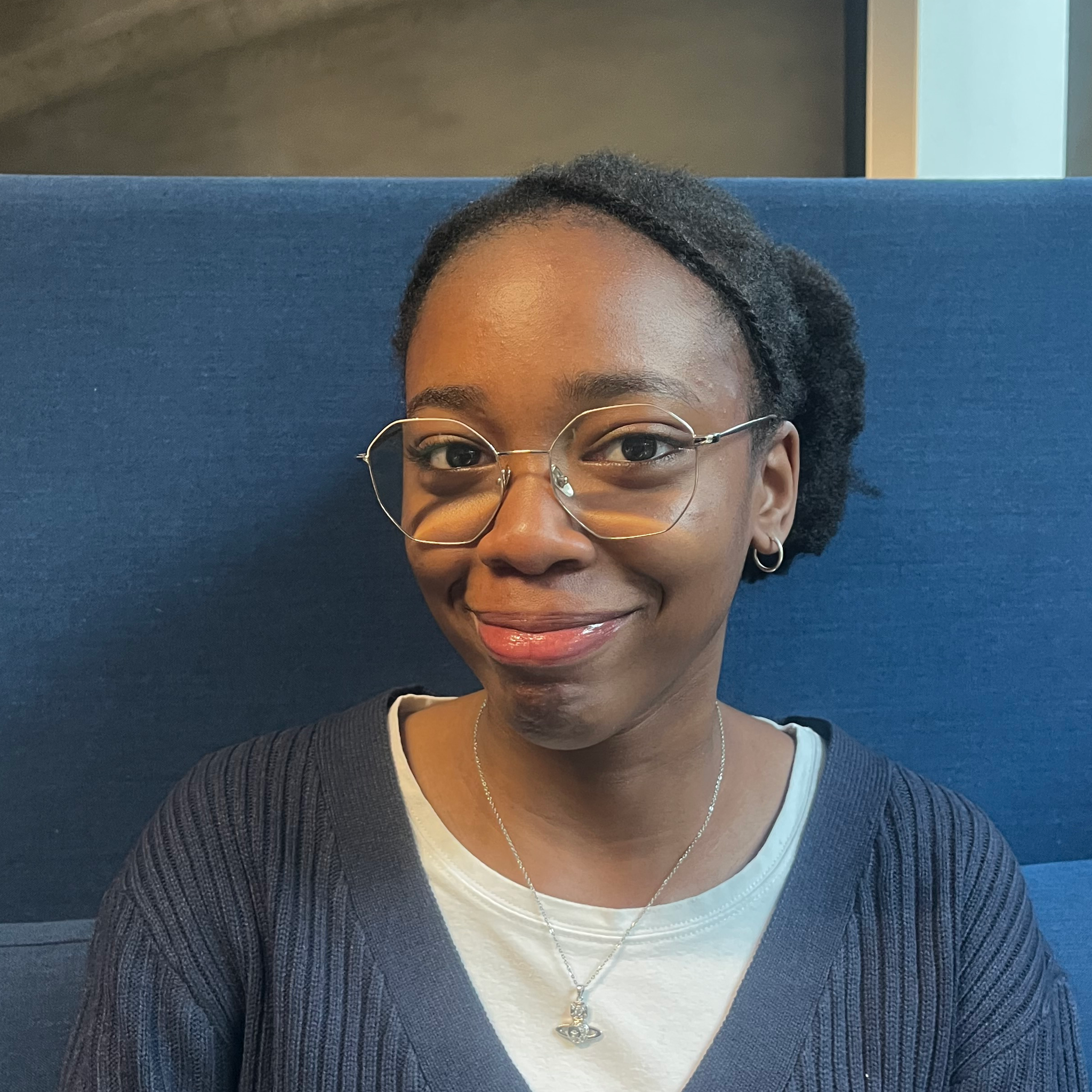 Océane Megnikpo - Consultante communication & marketing