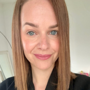 Anouck W. - Admin & Office Manager Freelance