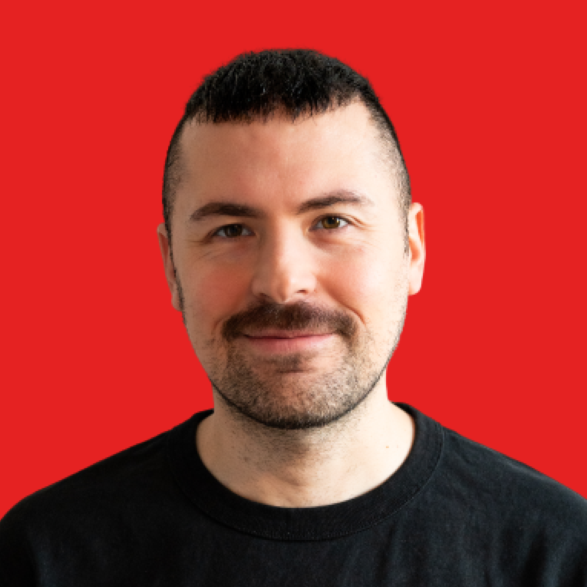 Loïc E. - Designer Web | Développeur Webflow | Photographe