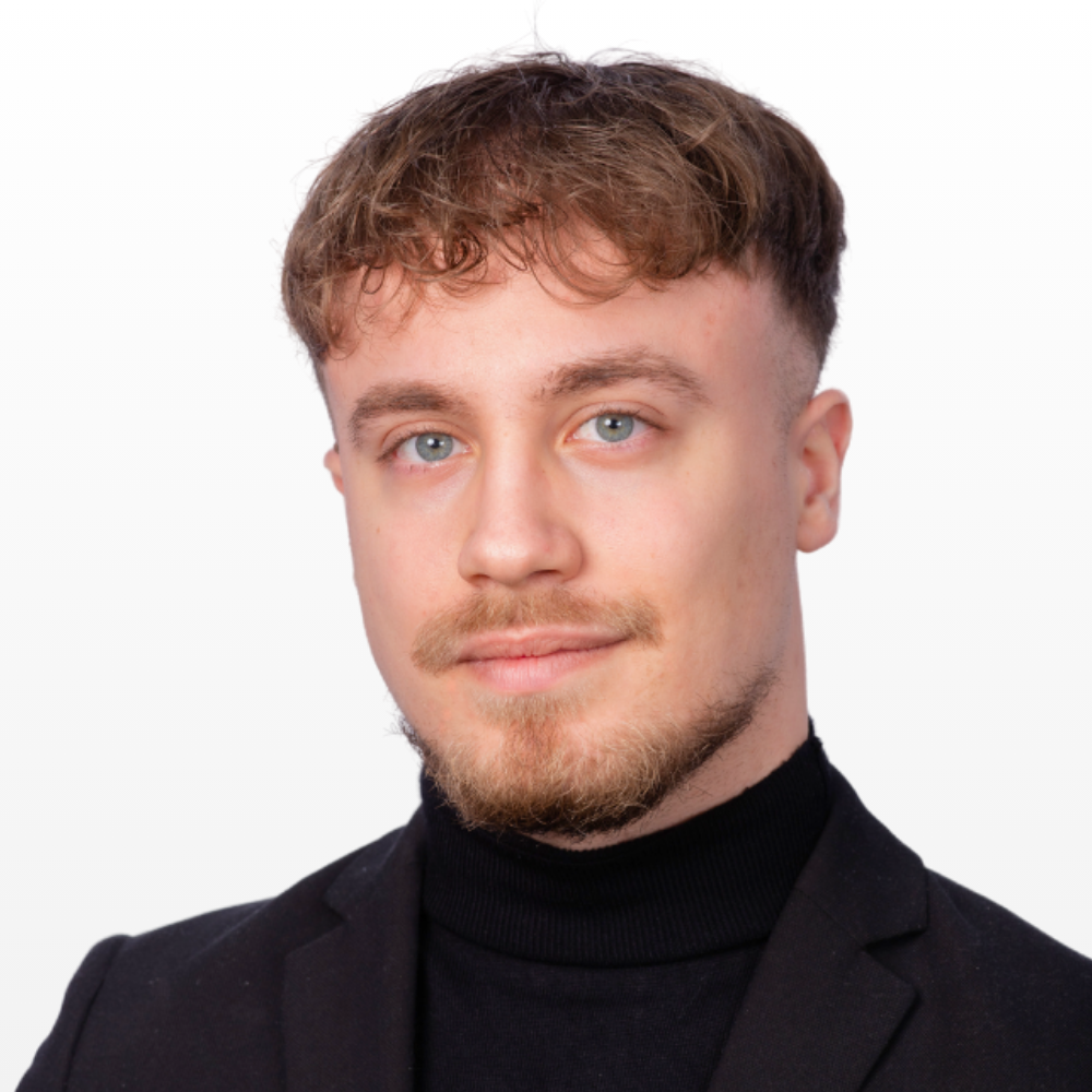 Andy Gauthier - Community Manager | DA | Design | Branding 