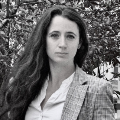 Florine  - Public Health and Pharmacy Expert