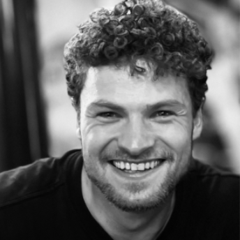 Adrian Hufnagl - Frontend Developer, UX-Engineer